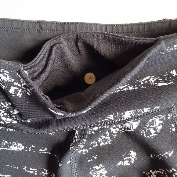 Lululemon Inspire Tight II Graf Black White/Black  7/8 Legging Womens 4 W5LFHS - Picture 7 of 16